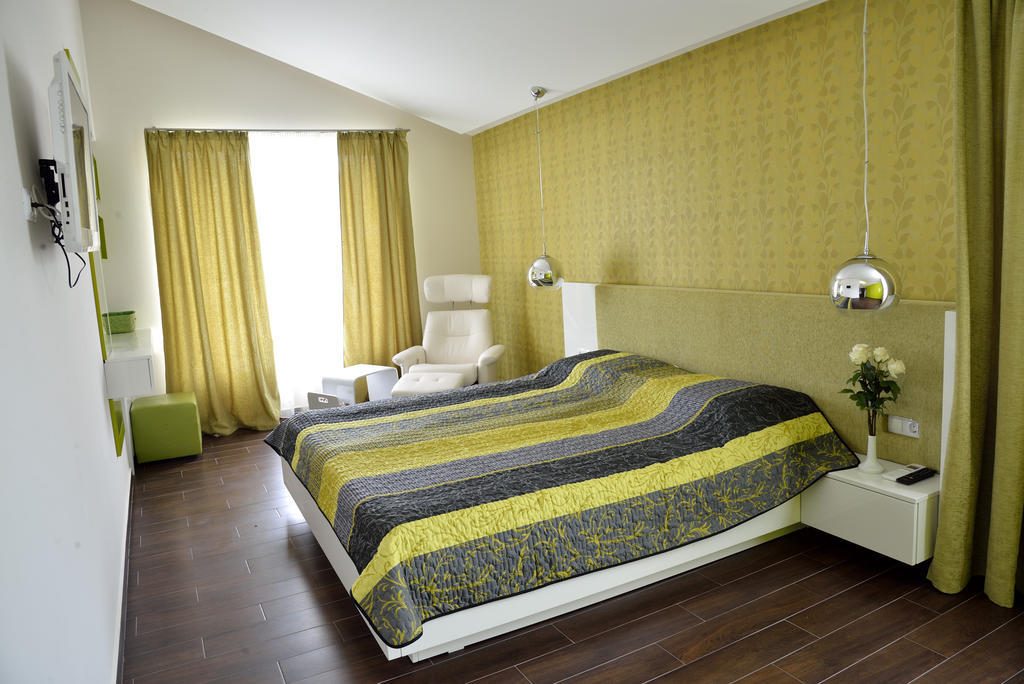Glicinia Hotel Золотые Пески Номер фото